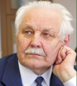 Akademik Stjepan Babić